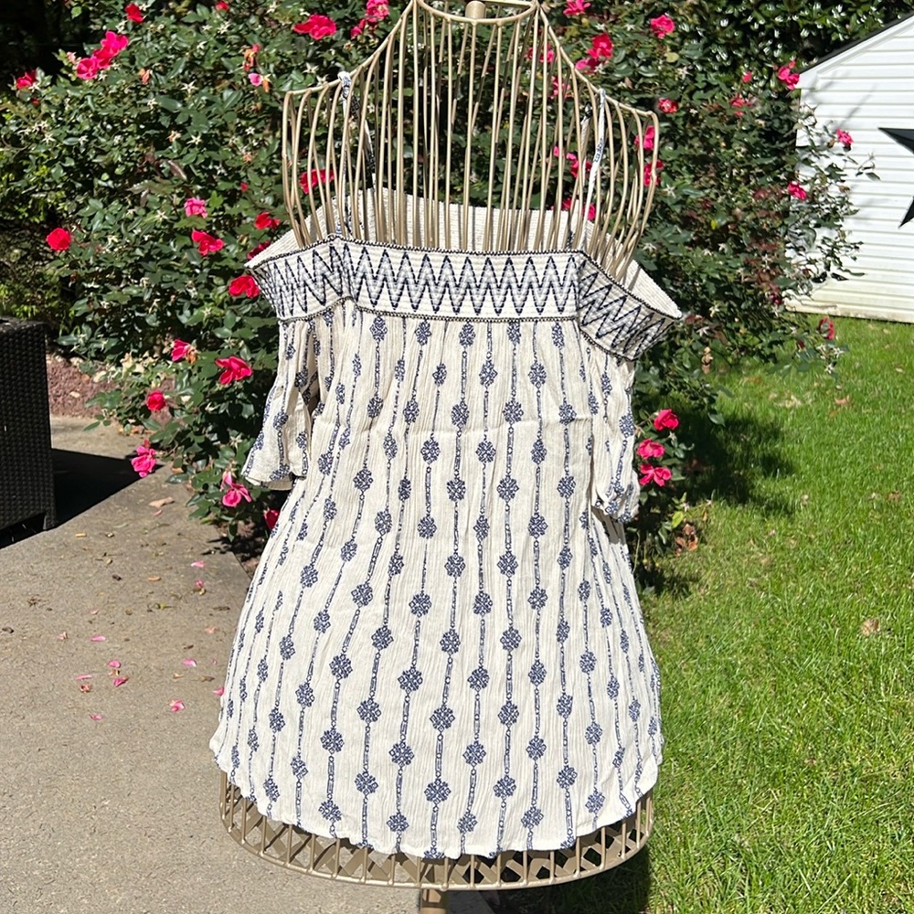 Cream and navy blue cream cold shoulder blouse